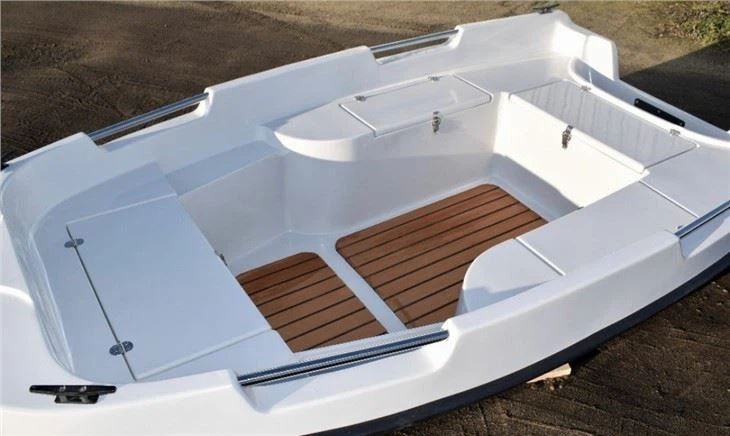 Esteras de la cubierta del barco de pesca